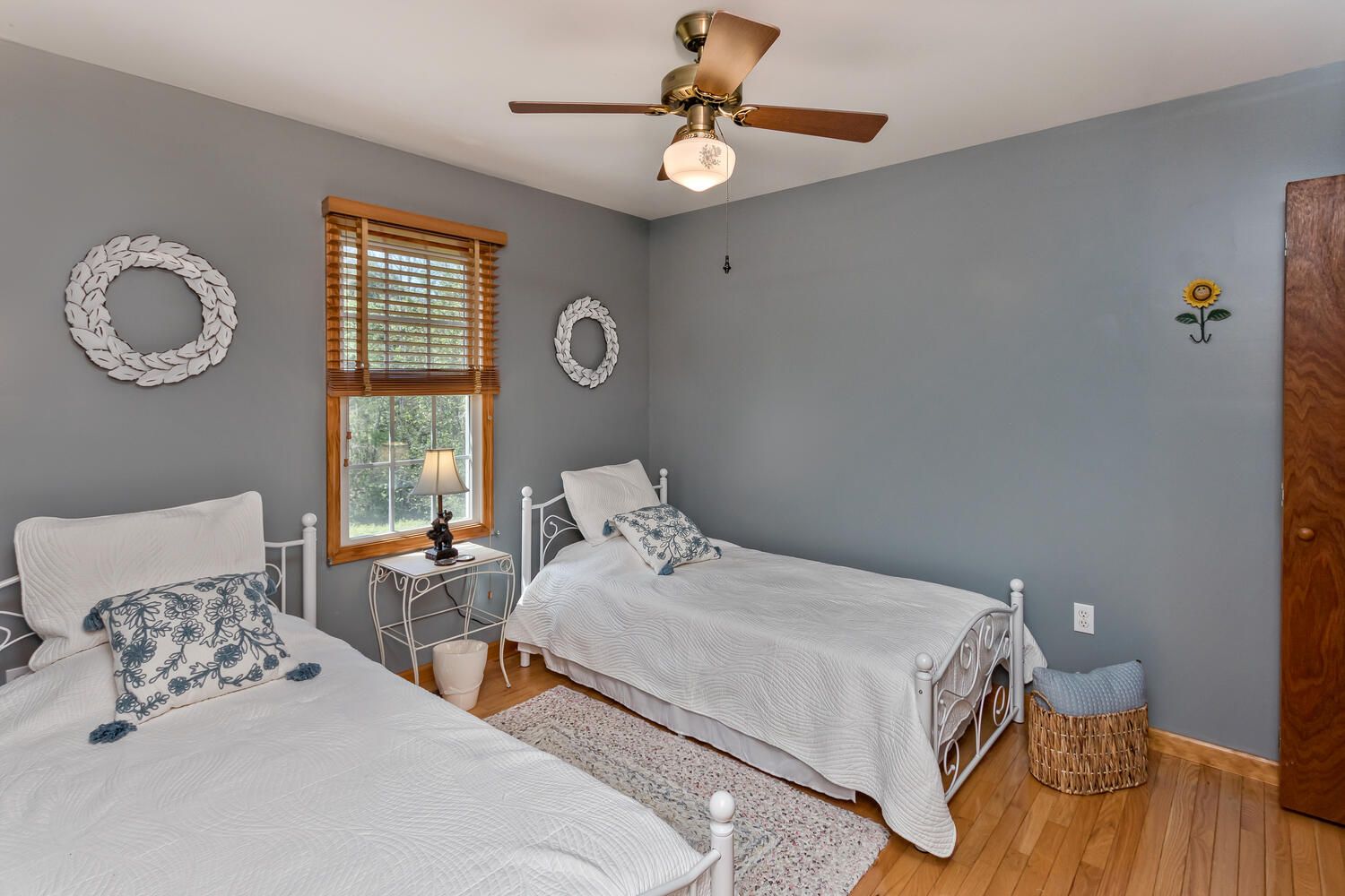 Moonlight Spa and Retreat: 129 Moonlight Dr, Sylva, NC 28779